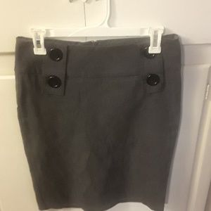 Wet seal skirt